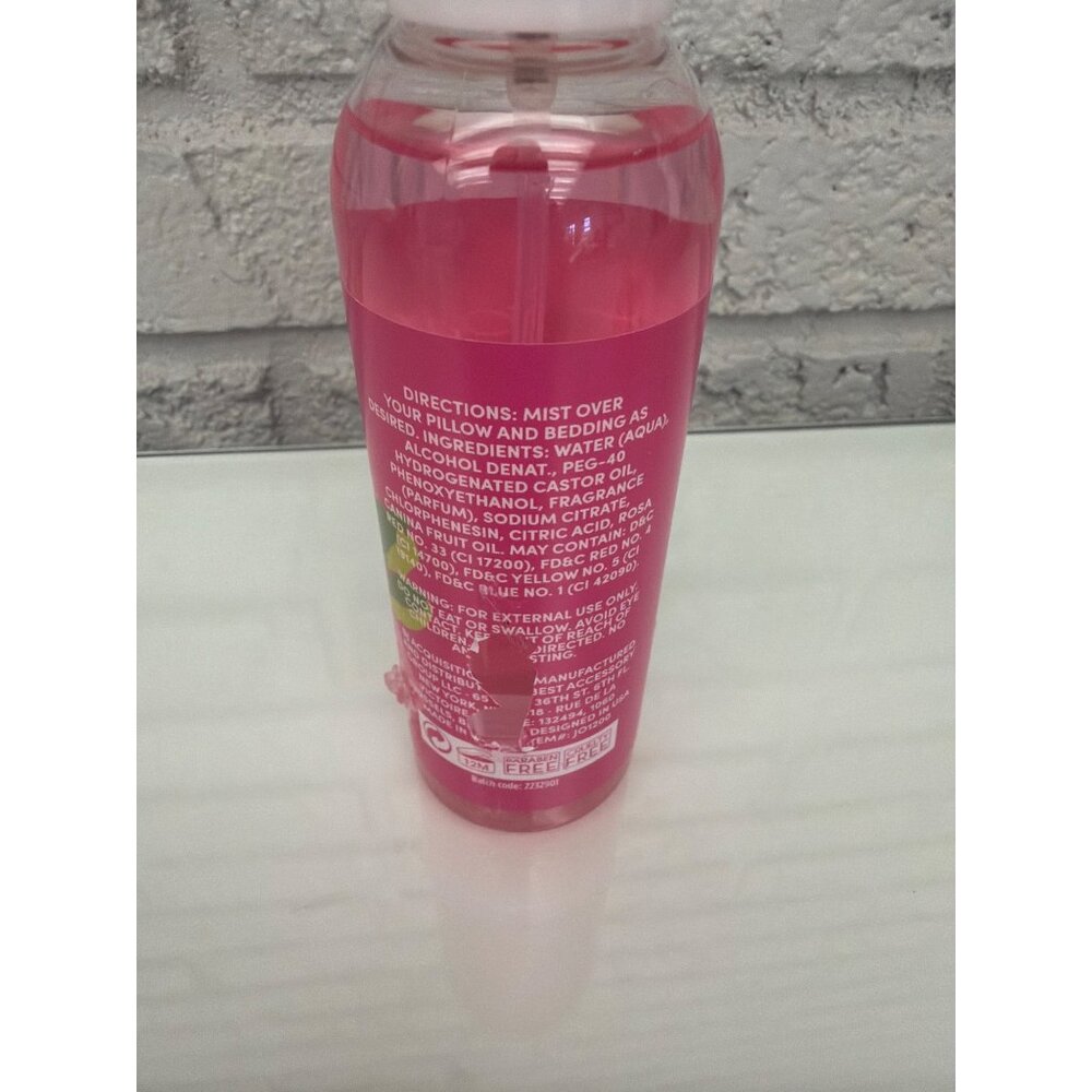 Betsey Johnson Vivid Roses Nourishing Bath and Body 4 PCS Set - Picture 5 of 7